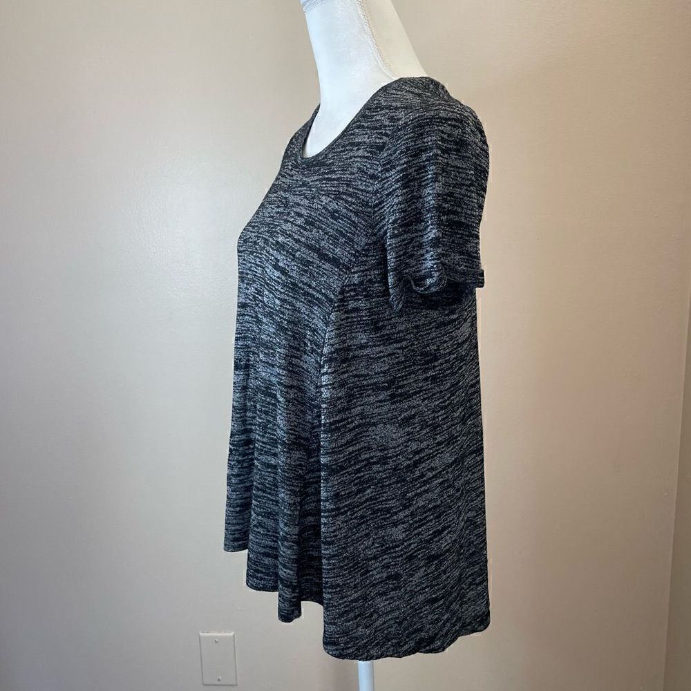 Apt. 9| Medium| soft| Stretch | Flowing - Picture 8 of 12